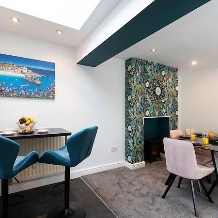 Town Centre & All The Comforts! Guisborough Exterior photo