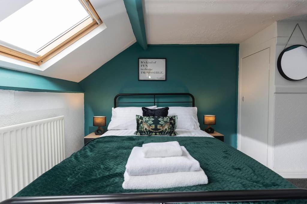 Town Centre & All The Comforts! Guisborough Exterior photo