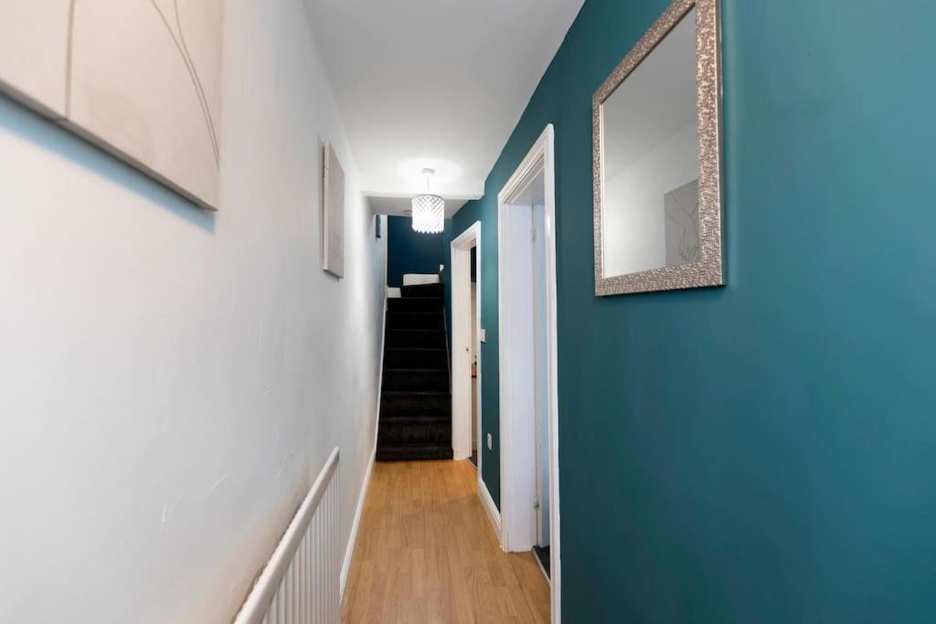 Town Centre & All The Comforts! Guisborough Exterior photo